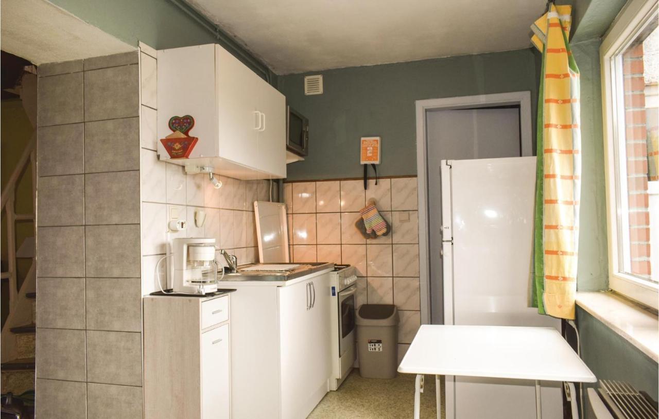 1 Bedroom Nice Home In Lierneux Buitenkant foto