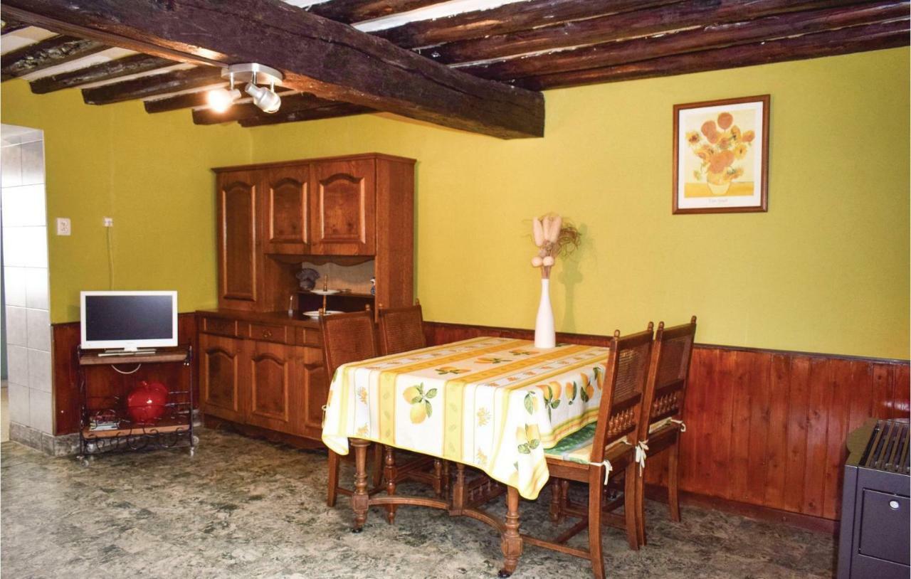 1 Bedroom Nice Home In Lierneux Buitenkant foto